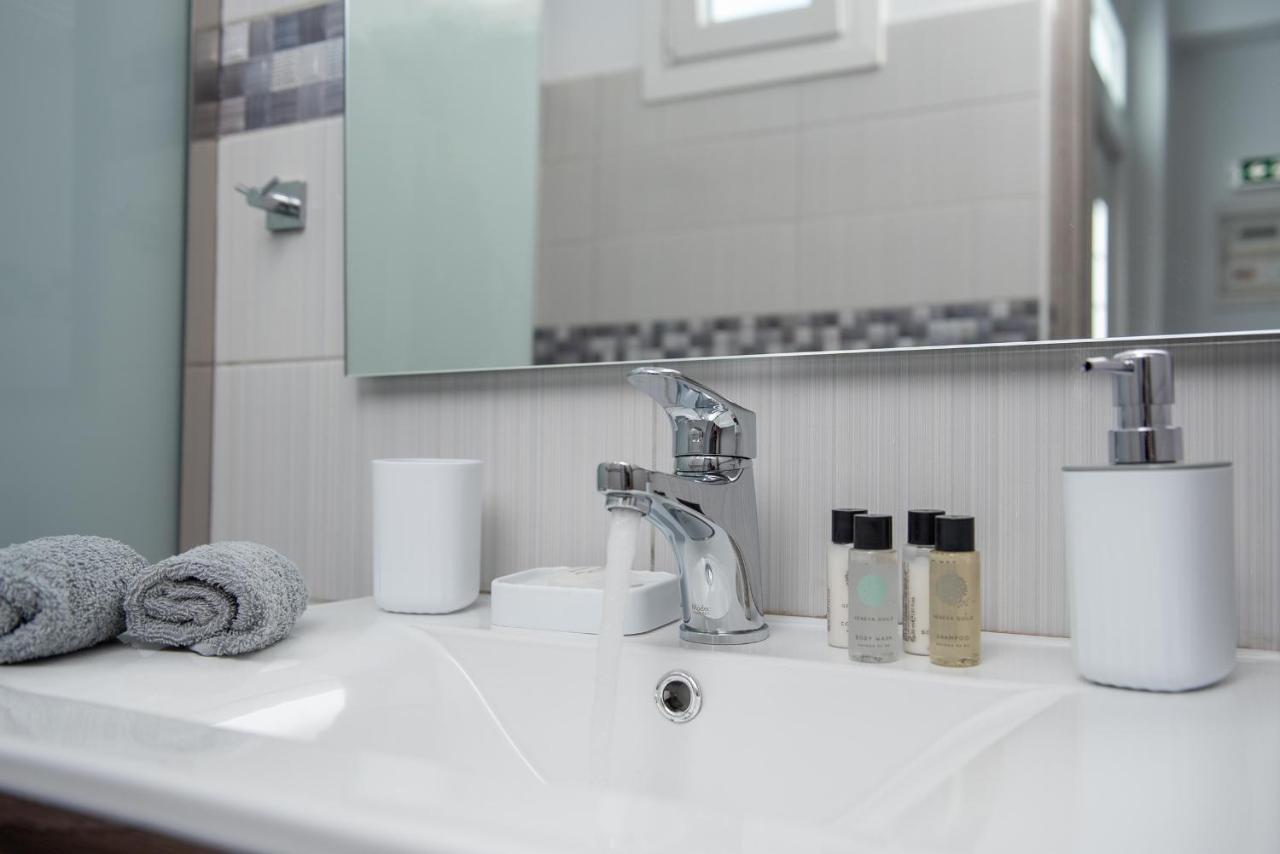 Litmus Apartment Фира Екстериор снимка