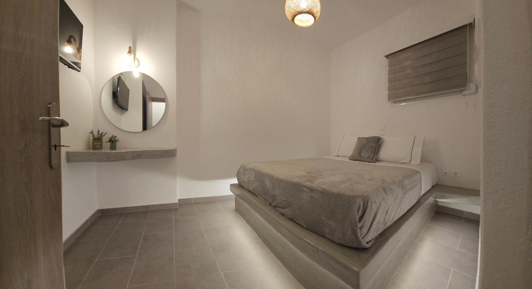 Litmus Apartment Фира Екстериор снимка