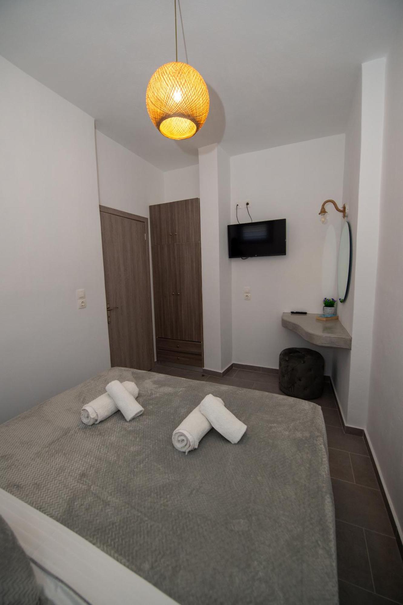 Litmus Apartment Фира Екстериор снимка
